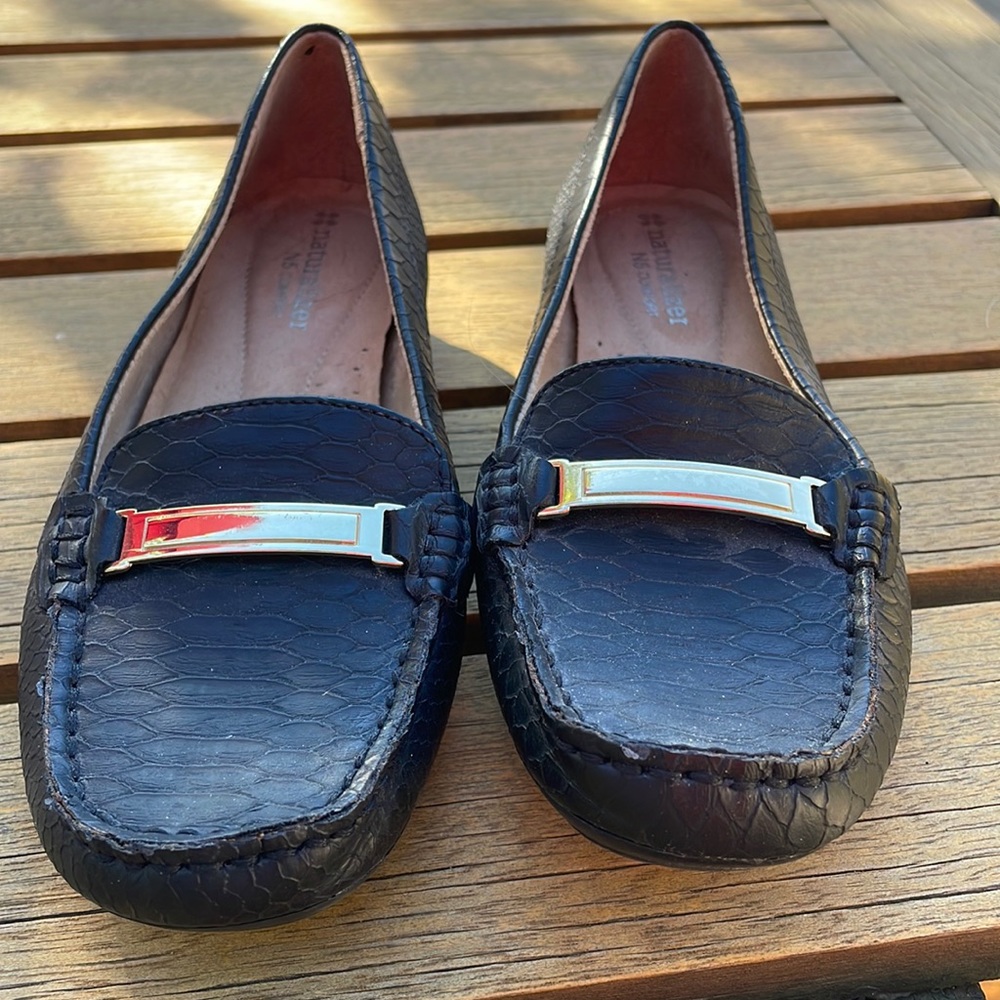 Naturalizer Women's Gadget Size 6 US Black Snake Skin Slip On Flats Loafers